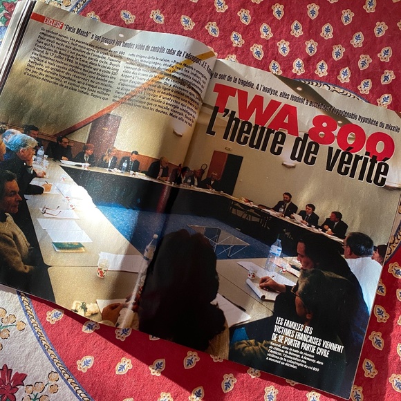 Paris Match Magazine I 1997 I Princess Caroline I H.R.H. of Hanover - Picture 9 of 16